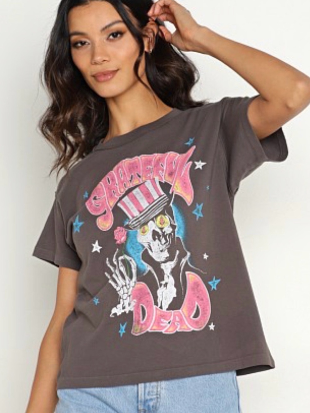 Daydreamer Brown Grateful Dead Graphic Tee with Pink and Blue Print